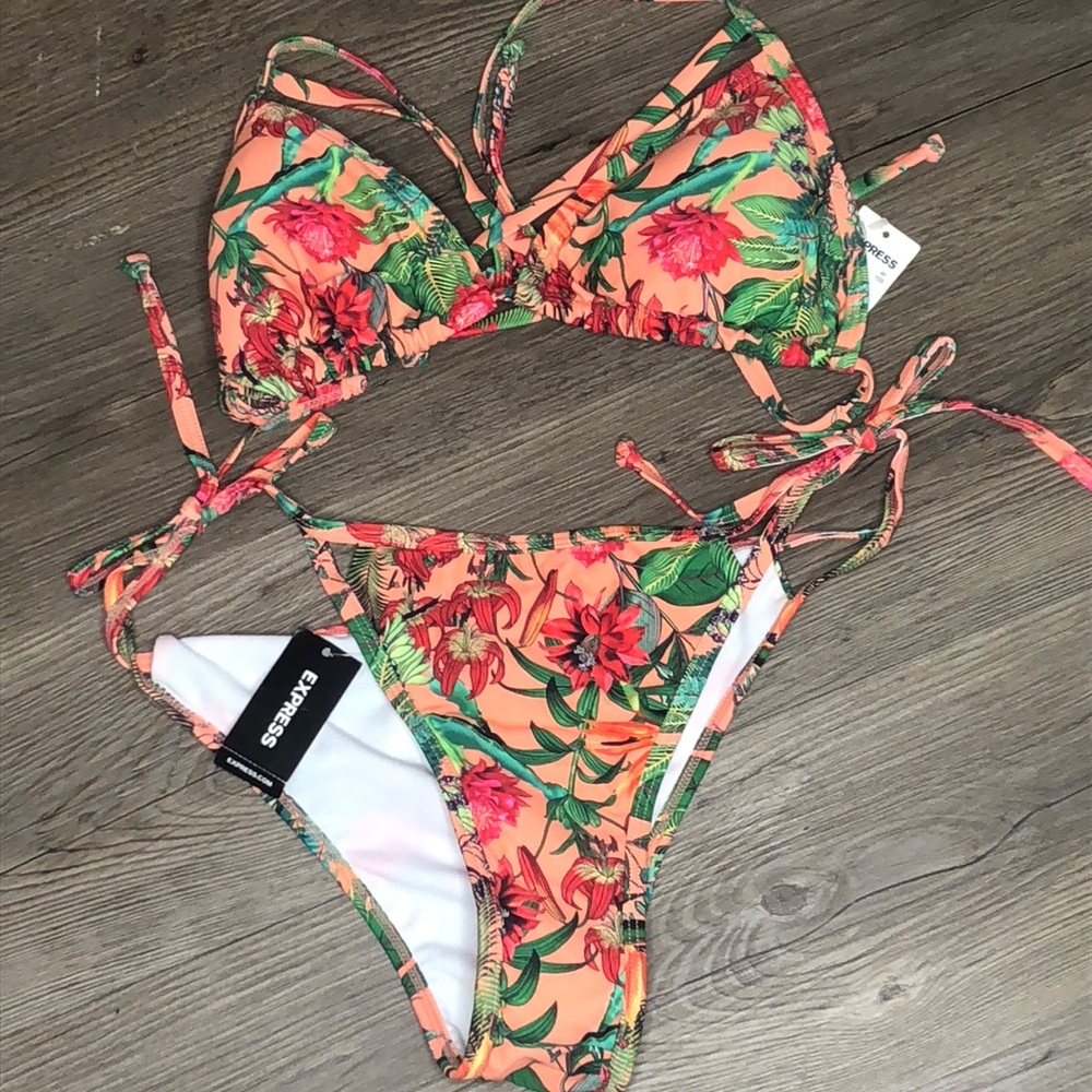 Coral bikini